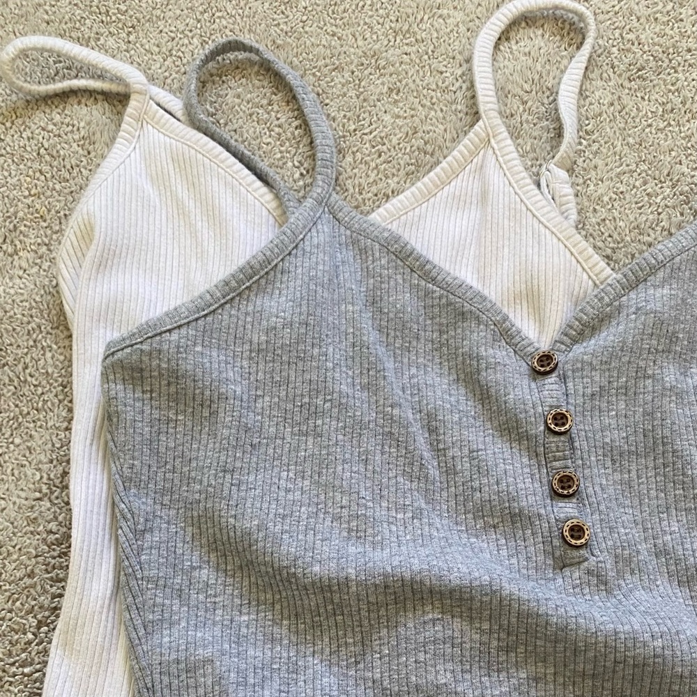 Two Active Usa Tanktops